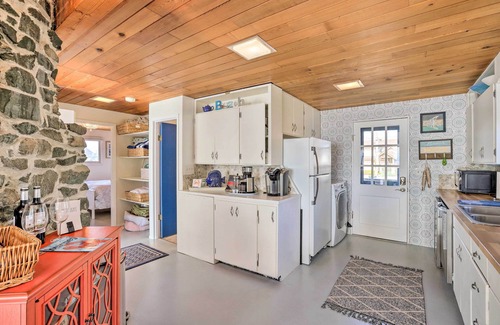 Ferndale House | Waterfront Ferndale Home: Deck + Beach Access