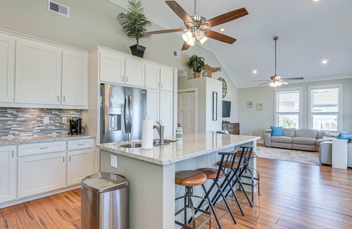 Terramar Beach House | Waterfront Galveston Bay Home w/Private Pool!