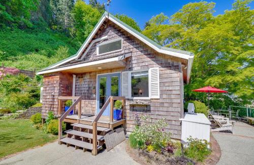 Camano Island House | Waterfront Gem with 2 Patios on Camano Island