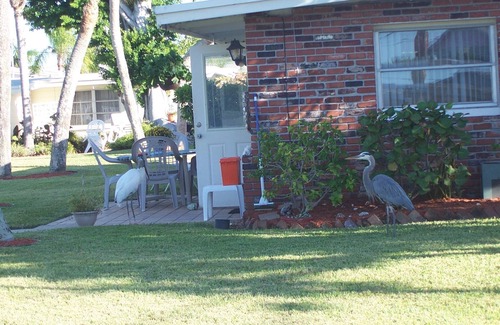 Englewood Condo | Waterfront Ground Level Condo Only Steps From The Beach