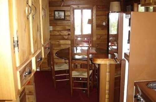 Craftsbury Common Cabin | Waterfront Guest Cabin, access to Craftsbury Outdoor Center
