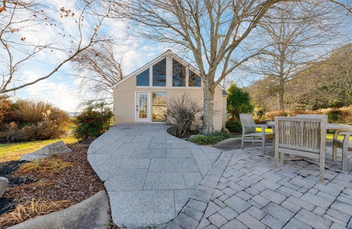 Dameron House | Waterfront Guest House | Private Pier + Pond | Bay Cottage by AvantStay