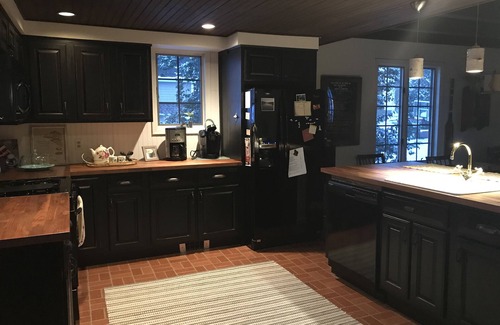 Morrisville Cabin | Waterfront Guesthouse, historic, cozy 5 star lodge facing Delaware River & Canal