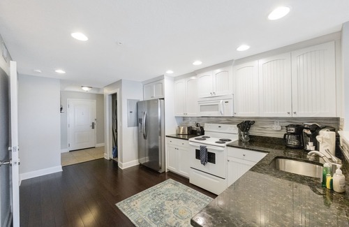 Indian Rocks Beach Condo | Waterfront, Harbourside, Water Park, Beach, #5515