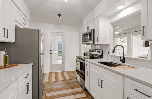 Lochmoor Waterway Estates House | Waterfront home w/direct Gulf access and hot tub! *short boat ride to Sanibel
