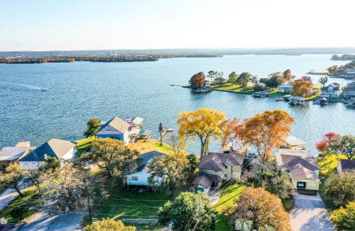 Granite Shoals House | Waterfront Home and Concierge Services