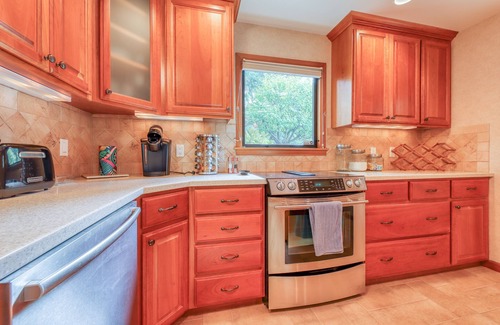 Gig Harbor House | Waterfront home & on-site guest house w/full kitchens, a large deck, & firepits