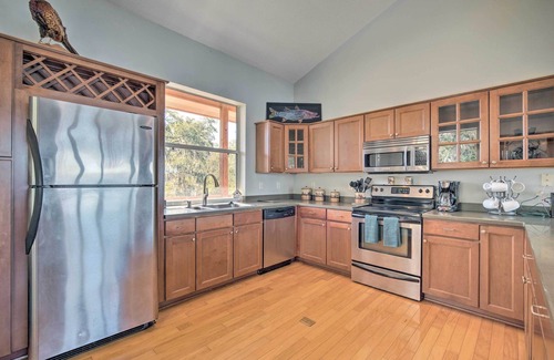 Crystal River House | Waterfront Home w/Private Dock in Crystal River