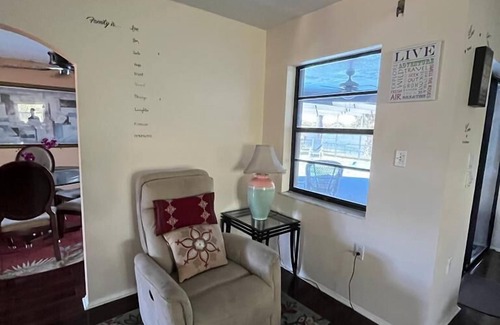 Regency Park House | Waterfront Home With Pool