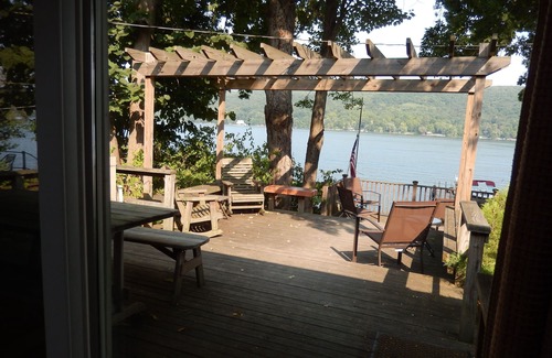 Branchport Cottage | Waterfront home with spectacular views and level pebble beach.
