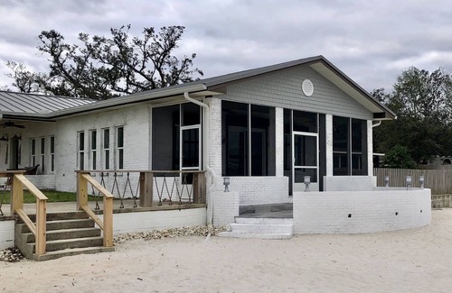 Ono Island House | Waterfront Home with Private Beach and Dock…Bring Your Boat!