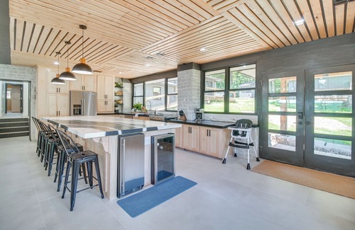 Grove House | Waterfront Hot Tub - Luxe Home on Grand Lake!