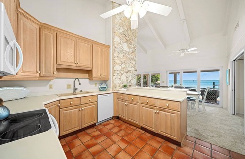 Captiva House | Waterfront House Best Location! Private deep water dock