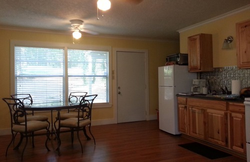 Broaddus House | WATERFRONT House in Peaceful Cove w/Great Fishing