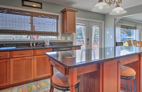 Crystal River House | Waterfront House on Kings Bay with Dock & Views!