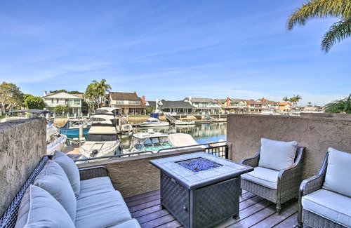 Huntington Beach Apartment | Waterfront Huntington Beach Condo with Fire Pit