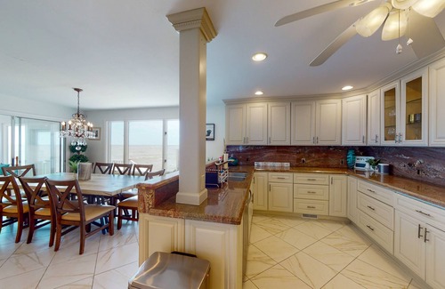 Huron House | Waterfront Huron Lake House 5 bed/3bath minutes from Cedar Point and SportsForce