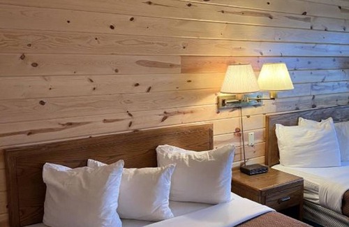 Mackinaw City Hotel | Waterfront Inn - Mackinaw City