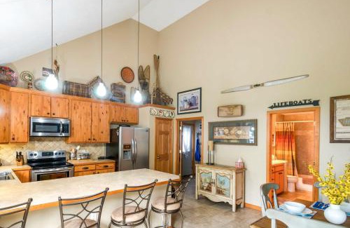 Elwood House | Waterfront Johnson Lake Getaway with Fire Pit!