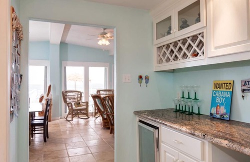 Galveston House | WATERFRONT! JULY/AUGUST SPECIALS! On The Bay In Sea Isle: Fishing, Family, Fun!