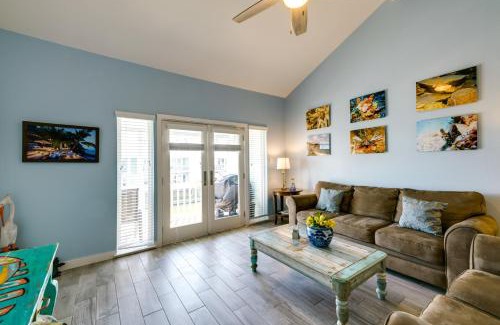 Key Allegro Apartment | Waterfront Key Allegro Condo with Balcony and Pool