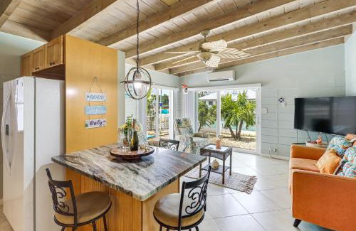 Key Colony Beach House | Waterfront Key Colony Beach Home with Golf Cart!