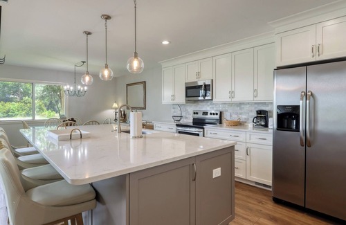 Hilton Head Island Condo | WATERFRONT LUXURY VILLA WITH DOCK, BEACH & PET-FRIENDLY HILTON HEAD