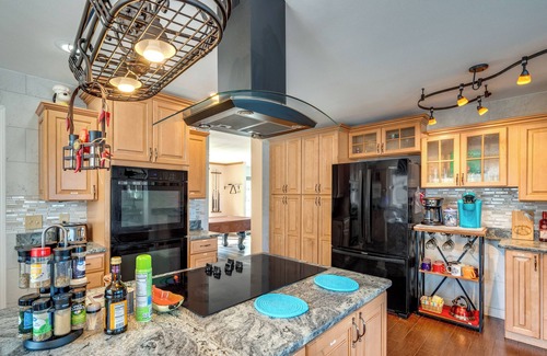Lake Geneva House | Waterfront Lake Como Home w/Private Pier!