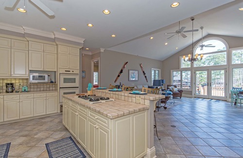 Little Kowaliga House | Waterfront Lake house on Lake Martin