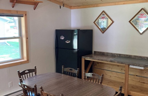 Pickerel Cabin | Waterfront Lake House , Crane Lake, Pickerel WI. See our video!