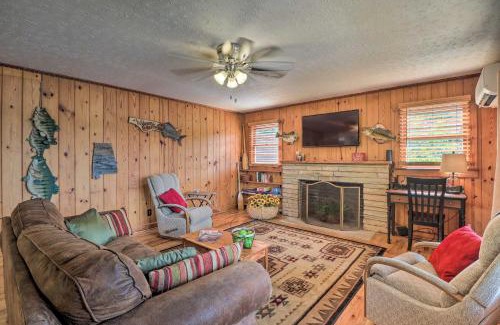 Little Kowaliga House | Waterfront Lake Martin Home with Grill and Beach!
