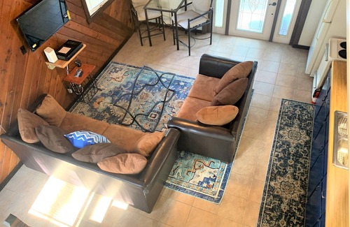 Crystal River House | Waterfront Loft with Free Water Access to Three Sisters Springs