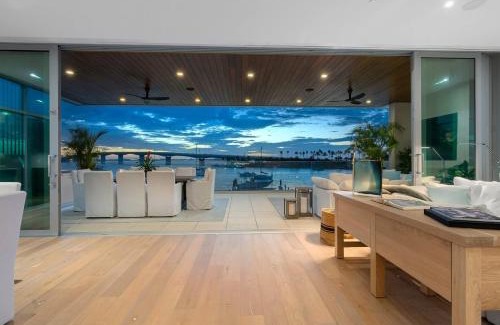 Golden Gate Point Apartment | Waterfront Luxury Condo with Large Terrace