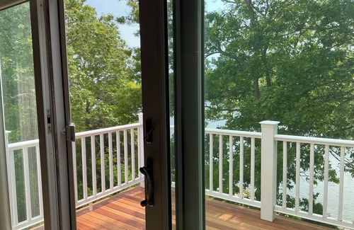 Centerville House | Waterfront Luxury on the Centerville River | Dock, Hot Tub, AC | Sleeps 12