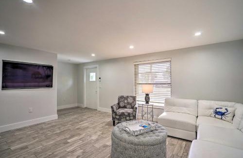 Matlacha House | Waterfront Matlacha Home with Hot Tub and Grill!