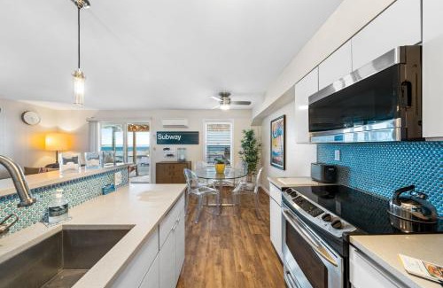 Anglesea House | Waterfront North Wildwood Anglesea Family Retreat