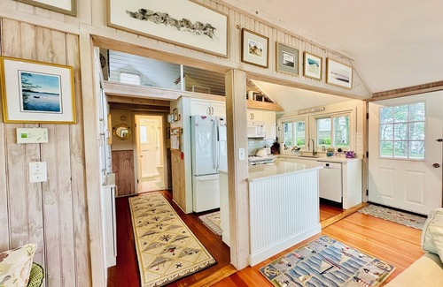 Brewster Cottage | Waterfront on Long Pond and Black Pond!