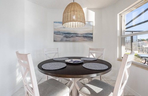 Caloosahatchee House | Waterfront Paradise