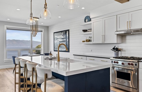 Sandpoint Condo | Waterfront Penthouse - Seasons at Sandpoint