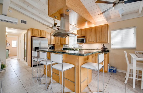 Eden Pines House | Waterfront Pool Home! - Heavenly Hideout - Big Pine Key