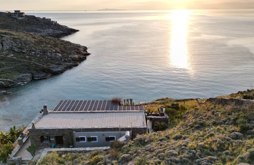 Pisses Apartment | Waterfront private beach, salt sapper, quiet location with no crowds