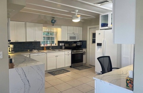 Marco Island House | Waterfront, Private Pool, Walk to Tigertail Beach, Best of Marco!