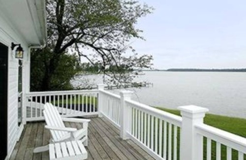 St. Michaels House | Waterfront Property, kayaks, private dock, near town