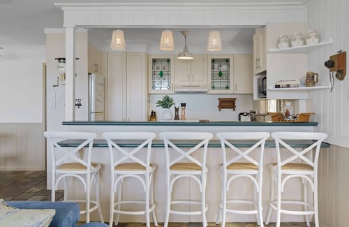 Tuggerawong House | Waterfront Retreat with Games for the Whole Family