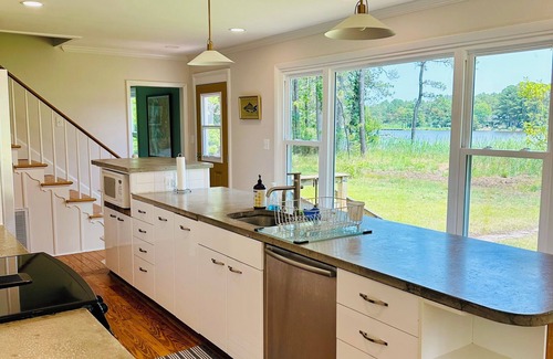 Cambridge House | Waterfront Retreat w Heated Salt Water Pool: Private Pier w Boat Docking