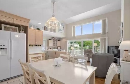 North Ocean City House | Waterfront retreat with 4BR, 4.5BA, stunning views & beach 1 mile away!n