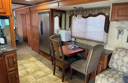 Charleston House | Waterfront RV Retreat in Charleston