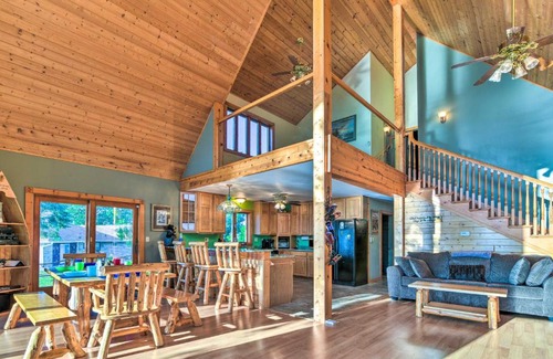 Gilford House | Waterfront Saginaw Bay Retreat with Grill and Yard!