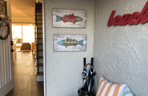 Crescent Beach Condo | Waterfront Sanctuary/ plus use of 2 Kayaks...FREE!