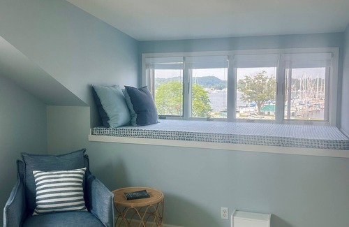 Douglas Condo | Waterfront Saugatuck/Douglas Condo